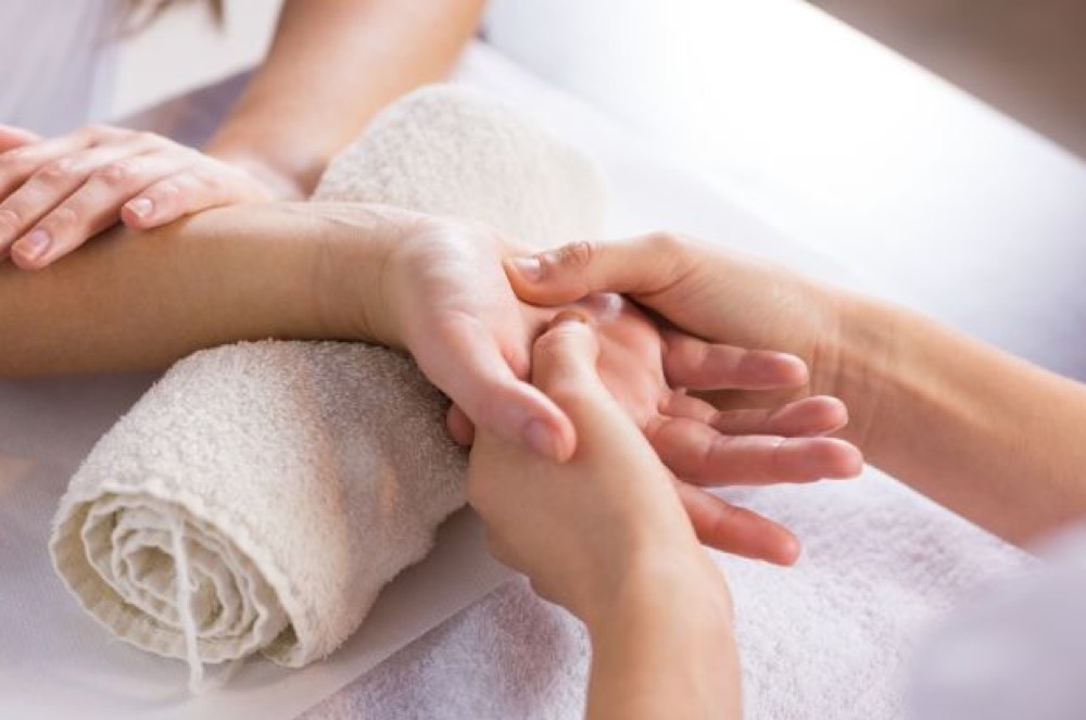 Massage tại nhà ở Hà Nội cùng LyLy Spa